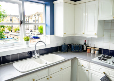 Aspley Marina 2 Bed Accommodation Hotel