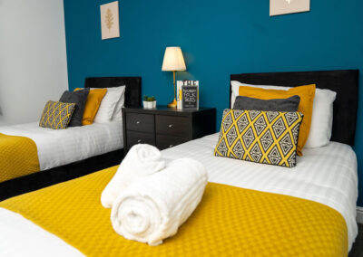 Aspley Marina 2 Bed Accommodation Hotel