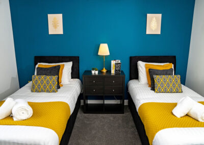 Aspley Marina 2 Bed Accommodation Hotel